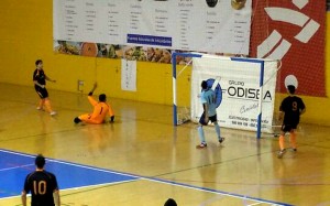 El AD Santa Isabel cae en su primer partido de liga (7-5)