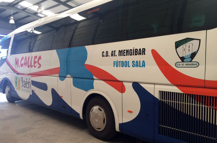 bus_mengibar