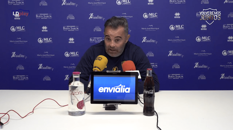 Juan Arsenal en la rueda de prensa previa al partido ante el CF Motril