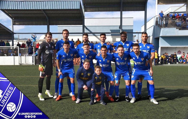 Once inicial del Linares Deportivo frente al Vélez CF