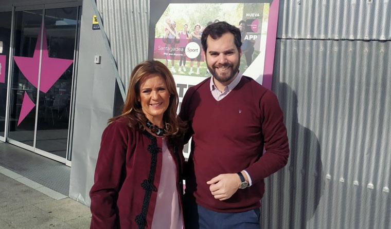 El gimnasio instalado en Jaén cumple su cuarto aniversario. El Ayuntamiento de Jaén reconoce la labor de Santagadea Sport