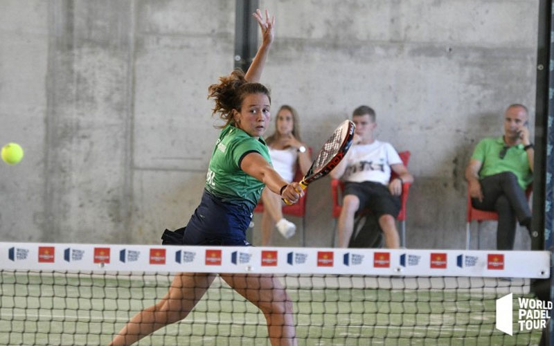 Marta Porras en un partido de World Padel Tour