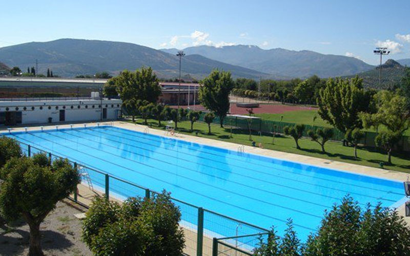 Panorámica de la piscina de La Salobreja