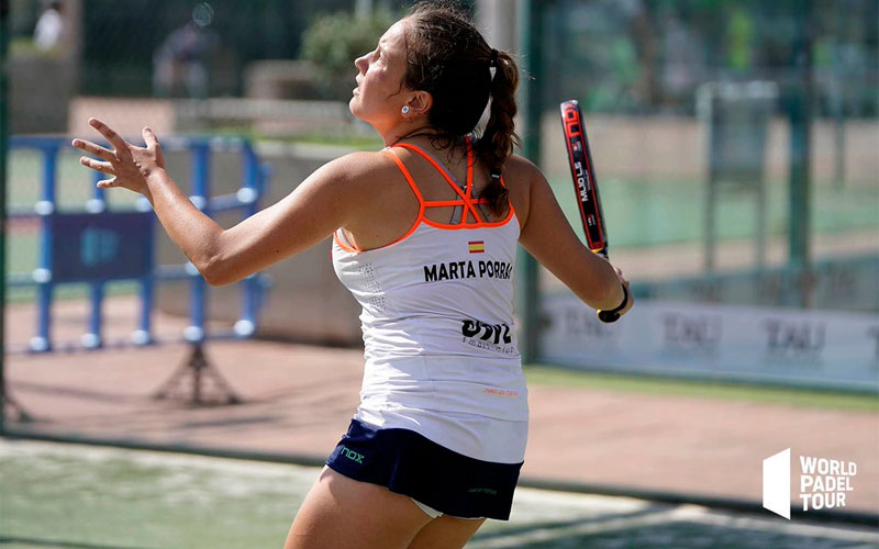 Marta Porras en un partido del Valencia Open de World Padel Tour