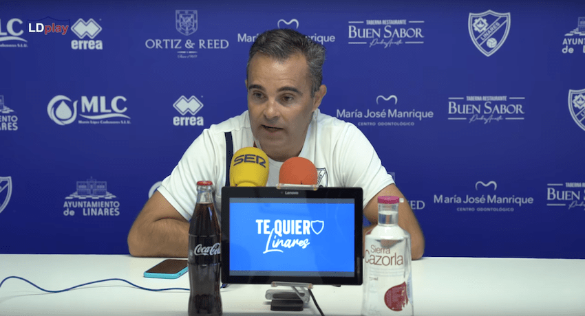 Juan Arsenal durante la rueda de prensa previa a la UD Almería B