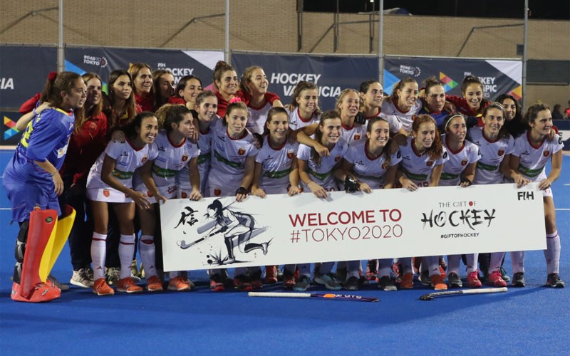 Jugadoras de las Red Sticks celebran el pase a los Juegos Olímpicos de Tokio 2020