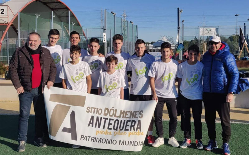 jugadores de la selección masculina de jaén de pádel masculino de menores