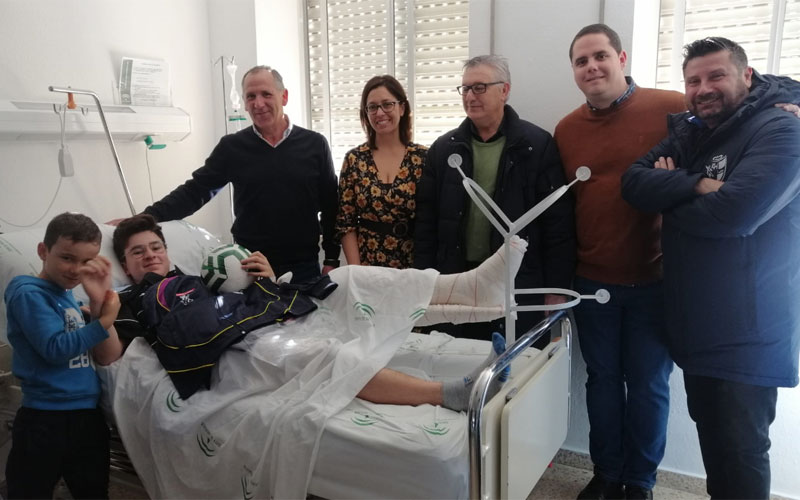 Miembros de la RFAF en Jaén durante su visita al hospital materno infantil de jaén