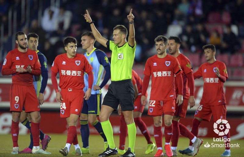 aguado en un partido con el numancia