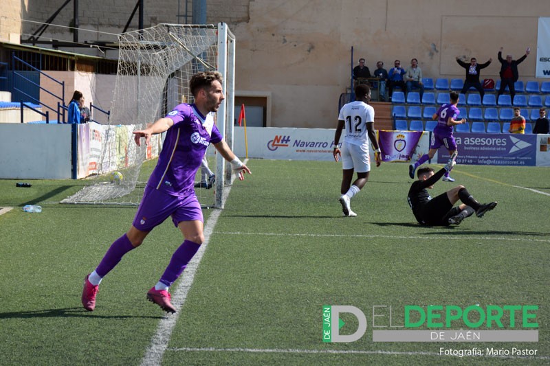 Victoria del Real Jaén ante el Vélez CF.