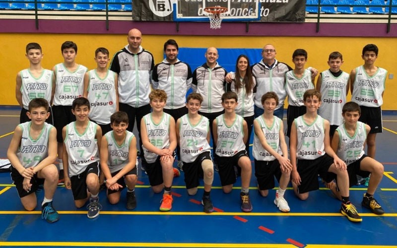 jugadores de la selección andaluza de minibasket