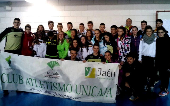 El Unicaja Atletismo, a un paso del podio nacional en Junior