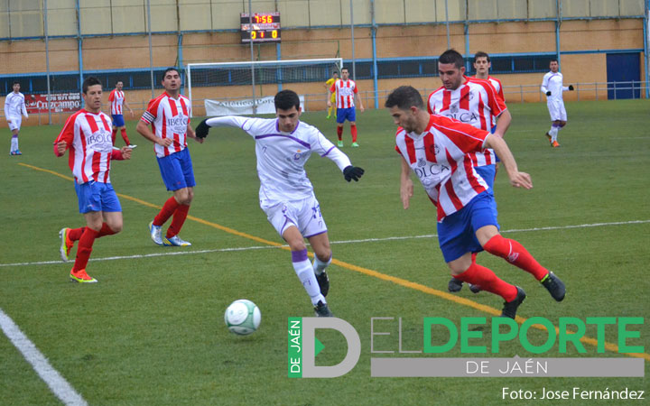 El Atlético Porcuna resurge ante un filial que fue de menos a más