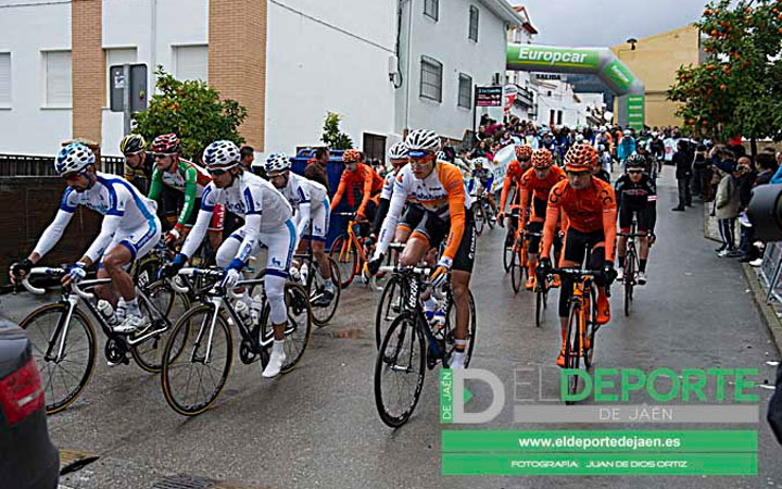 La Guardia saboreó el comienzo de la segunda etapa de la Vuelta a Andalucía