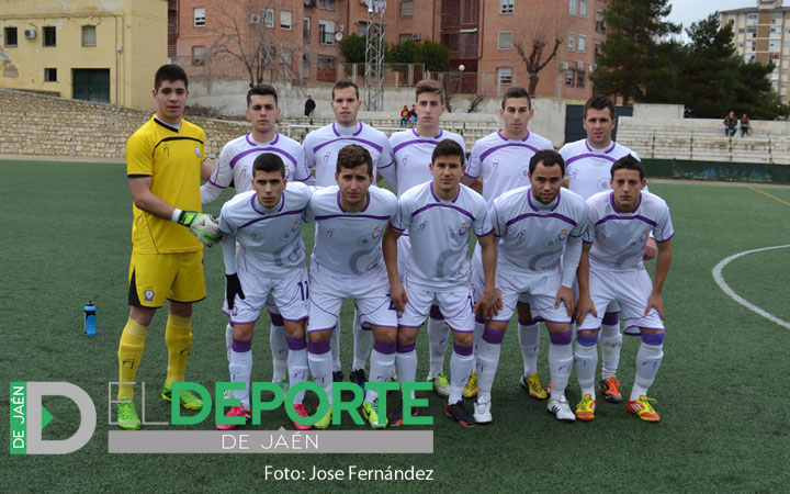 El Real Jaén B recibe la visita del líder