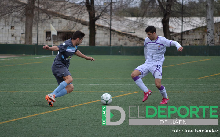 Dos goles en apenas un minuto hunden al Real Jaén B