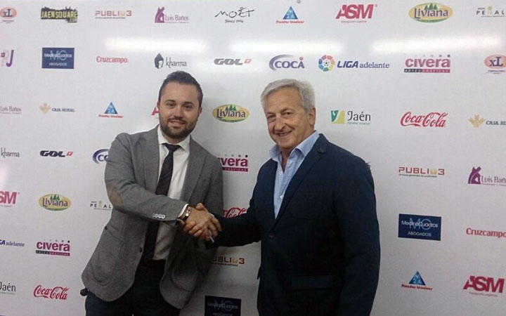 El Real Jaén vestirá con la firma Mercury por dos temporadas