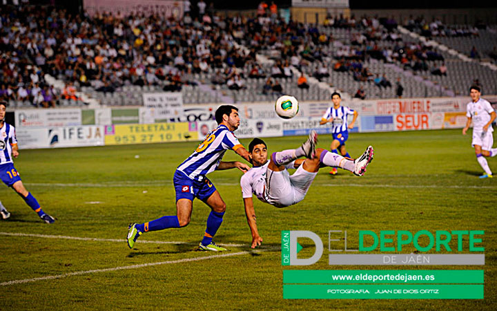 El Real Jaén dispone de 300 entradas para el partido de Riazor