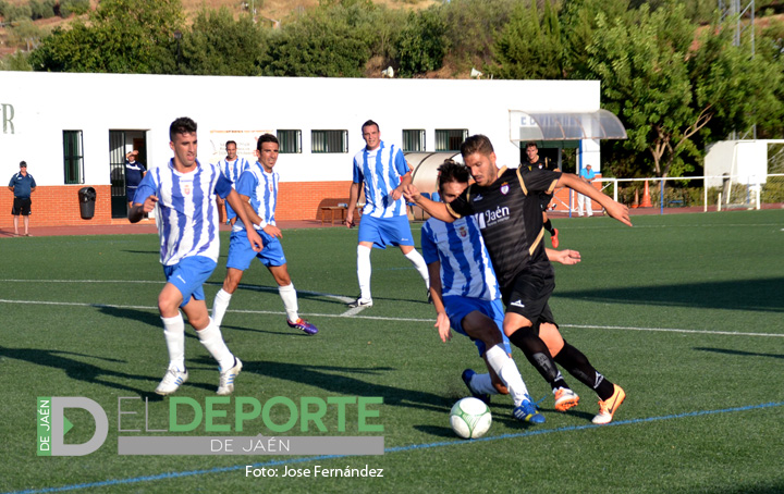 El Real Jaén solventa su primer test de pretemporada con victoria