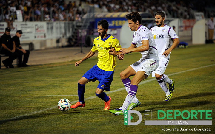 Gaitán rasca un punto en el vibrante Jaén-Cádiz (la crónica)