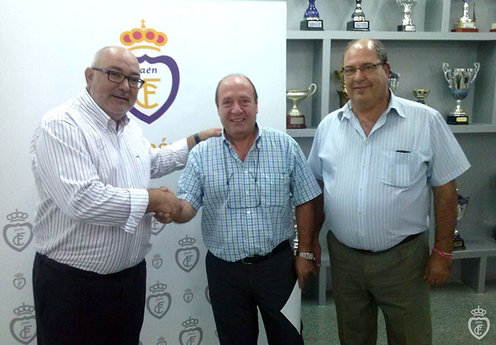 El Real Jaén y la asociación ‘Caminamos’ continúan con el convenio de colaboración