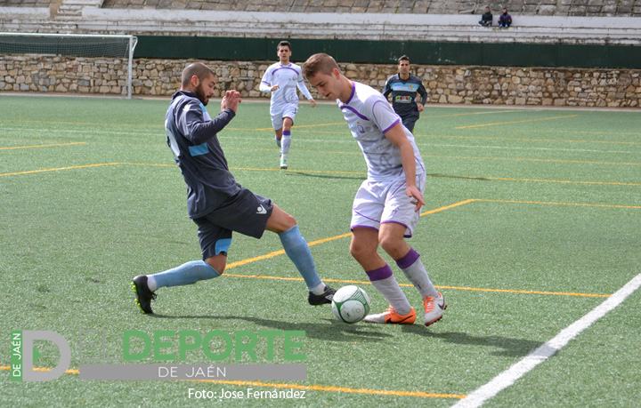 El Real Jaén B aleja los fantasmas y consigue su primer triunfo de la temporada