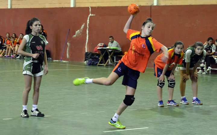 Las infantiles del GAB Jaén salvan la jornada