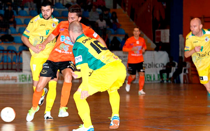 El Jaén FS da en Burela un paso firme para su acceso a la Copa (la crónica)