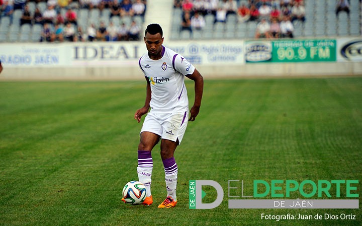 Joel Johnson: «Estoy entrenando lo mejor posible para convencer al míster»