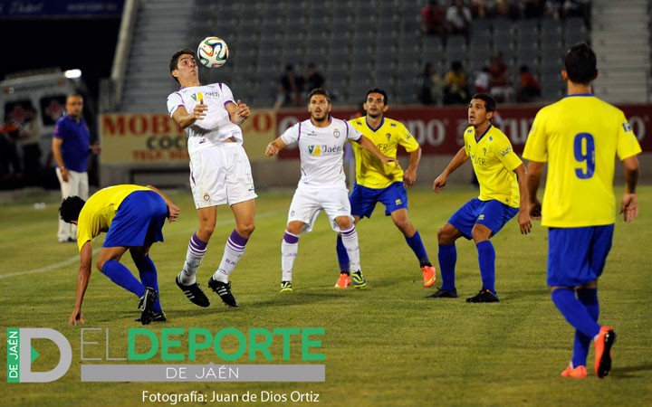El Cádiz-Real Jaén, el domingo 18 de enero a las 12.00 horas
