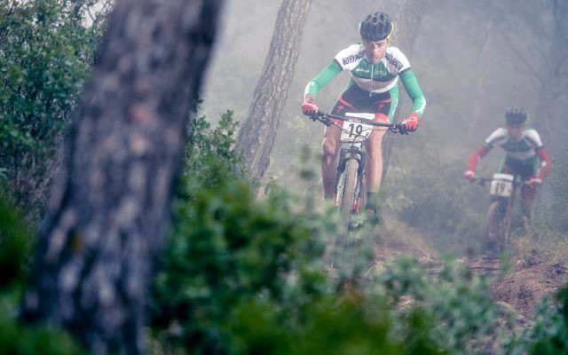 Victoria de etapa para Romero y Pinto en la segunda jornada de la Andalucía Bike Race