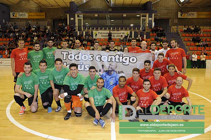 La Salobreja acogió una emotiva tarde de fútbol para homenajear a Jesús de la Torre (fotogalería)