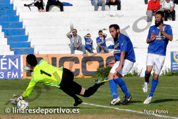 Linares y Martos hacen los deberes y continúan arriba (análisis de la Tercera)