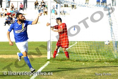 El Martos vence a Los Villares y depende de sí mismo para meterse en el playoff (análisis de la Tercera)