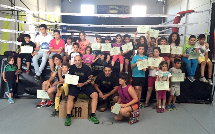 El Club Cuadrilátero cerró la temporada con la entrega de diplomas de las escuelas infantiles