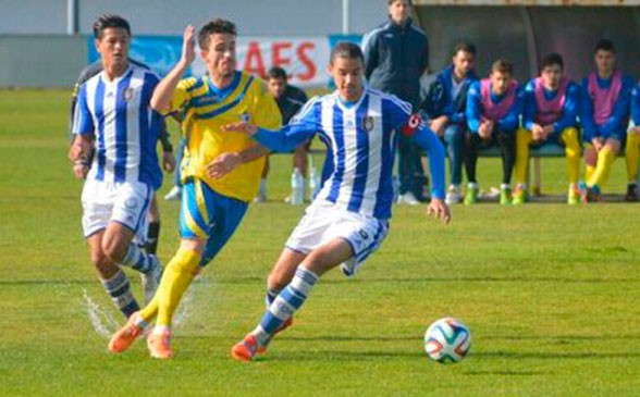 El Real Jaén anuncia el fichaje del jugador sevillano Mario Gómez