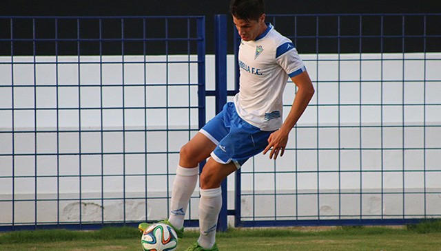 El Real Jaén ficha al defensa Paco Aguza, procedente del Marbella FC