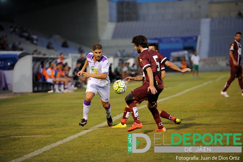El Real Jaén cae frente al Córdoba en su presentación en La Victoria
