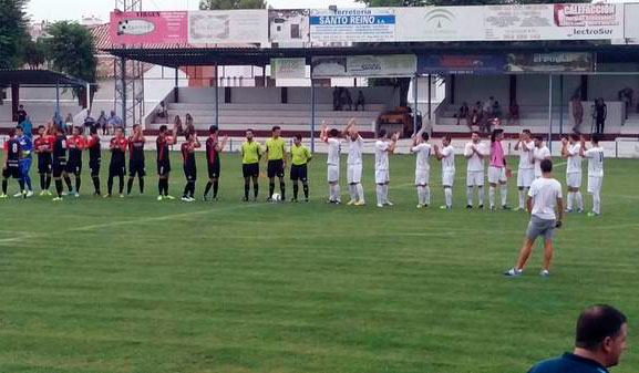 El Martos CD se impone al Linares en el Trofeo ‘Miguel Pérez Luque’