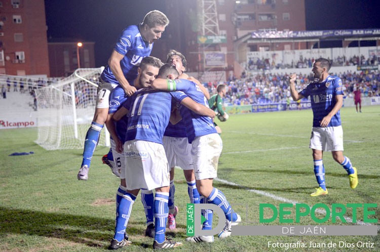 El Linares Deportivo vence al Jumilla y pasa a la siguiente ronda de la Copa del Rey