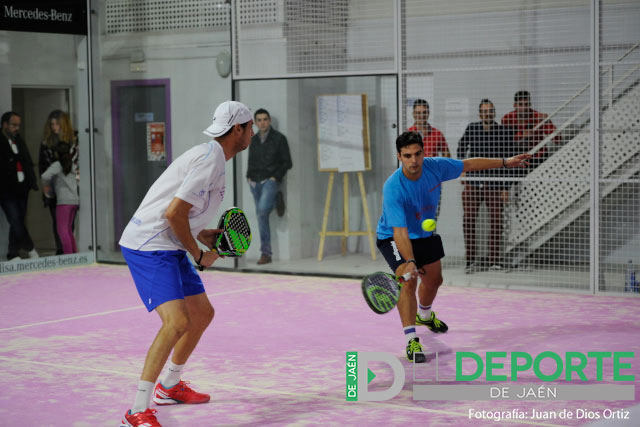 Los candidatos al título se citan en las finales del Open Oro Copi-Servic en Padel Indoor Jaén