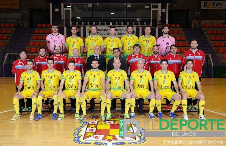 El Jaén Paraíso Interior FS realiza la foto oficial de la temporada 15-16
