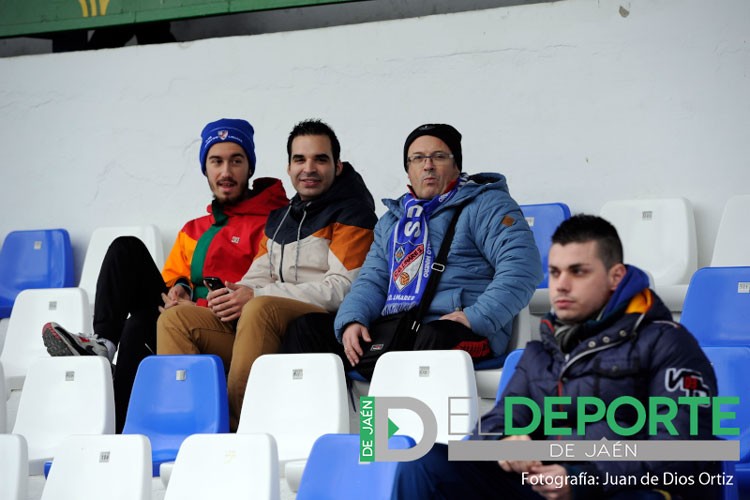 La afición en Linarejos (Linares Deportivo – FC Cartagena)