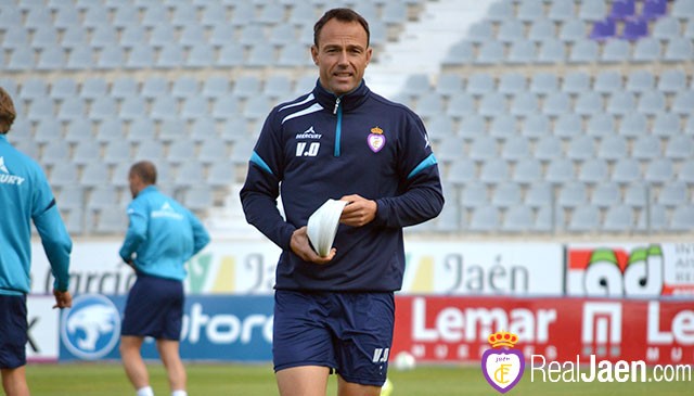 Vicente Ortiz deja de ser el segundo entrenador del Real Jaén