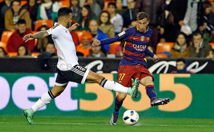 Cámara debuta en Copa del Rey con un pase de gol frente al Valencia