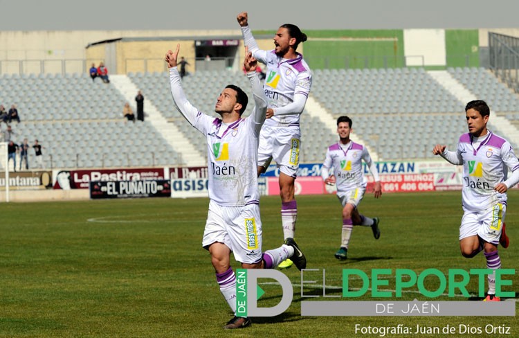 El Real Jaén vuelve a saborear la victoria frente al Betis B (la crónica)