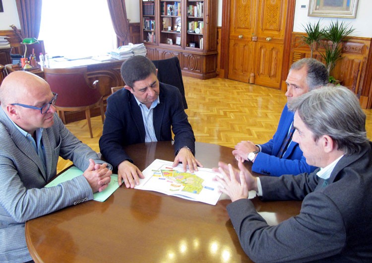 Presentado en Diputación el proyecto del campo de golf de Jaén