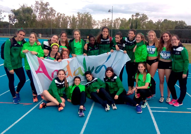 El equipo femenino del Unicaja vence en la final B del Nacional de clubes júnior