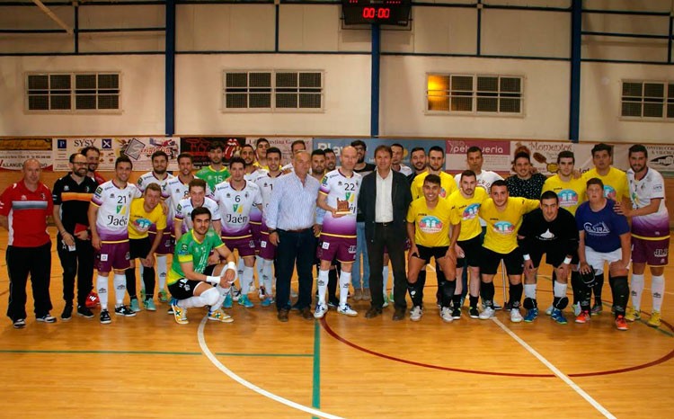 Goleada del Jaén Paraíso Interior en Villanueva de la Reina