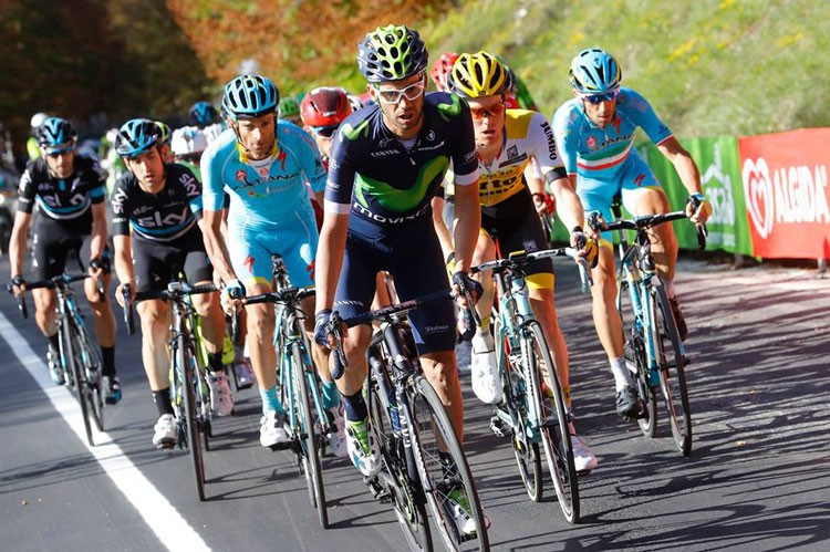 Javi Moreno abandona el Giro de Italia por una aparatosa caída